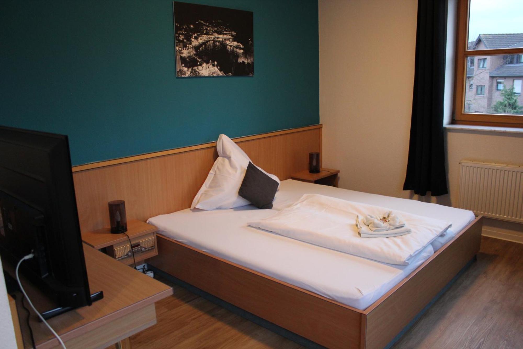 Olympia Hotel & Restaurant Inden Zewnętrze zdjęcie